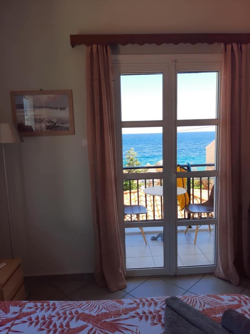 Christina Sea View Apartment *
